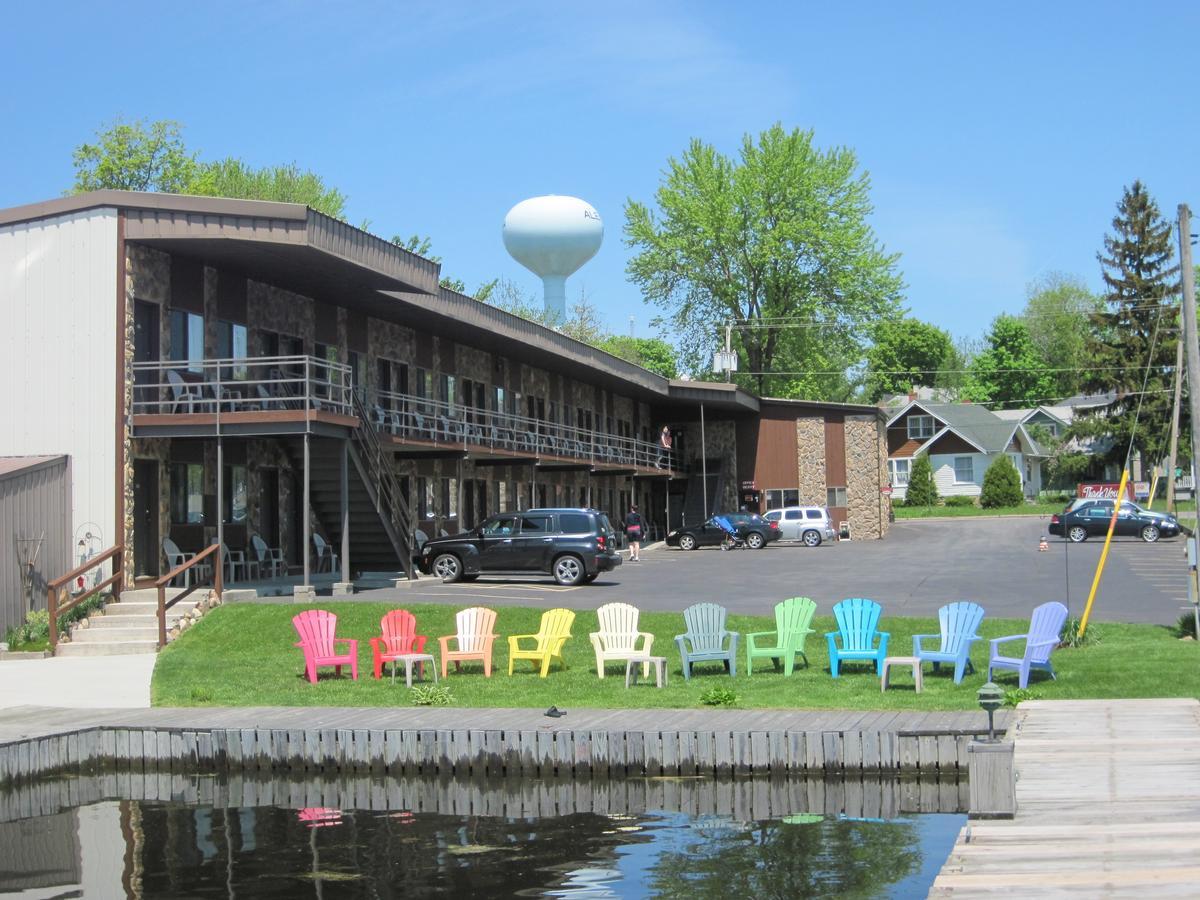 מפרץ אלכסנדריה Otter Creek Inn מראה חיצוני תמונה