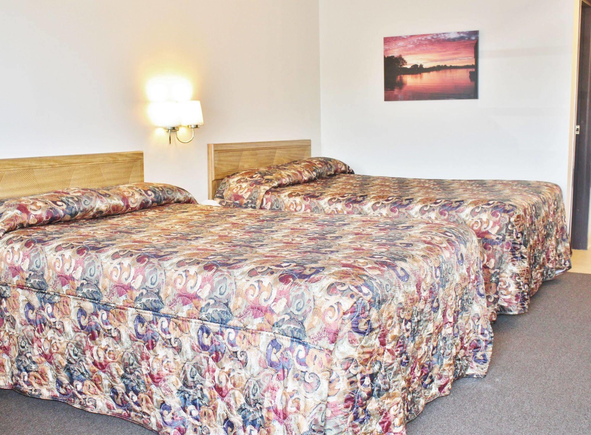 מפרץ אלכסנדריה Otter Creek Inn מראה חיצוני תמונה
