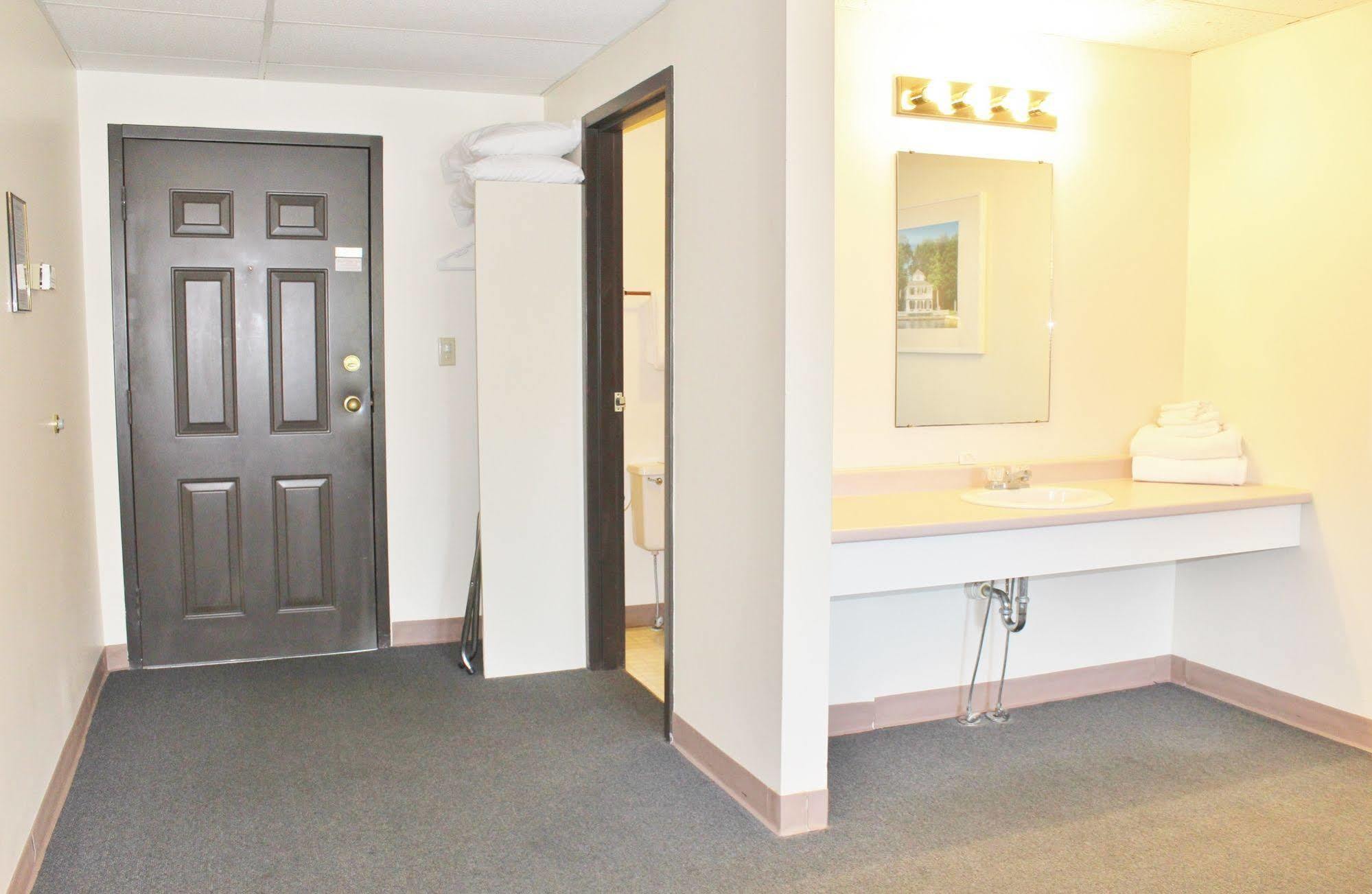 מפרץ אלכסנדריה Otter Creek Inn מראה חיצוני תמונה